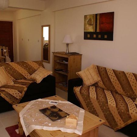 Pleasantly Furnished Apartment B201 With Large Terrace, Wi-Fi & Android Tv Peyia Dış mekan fotoğraf